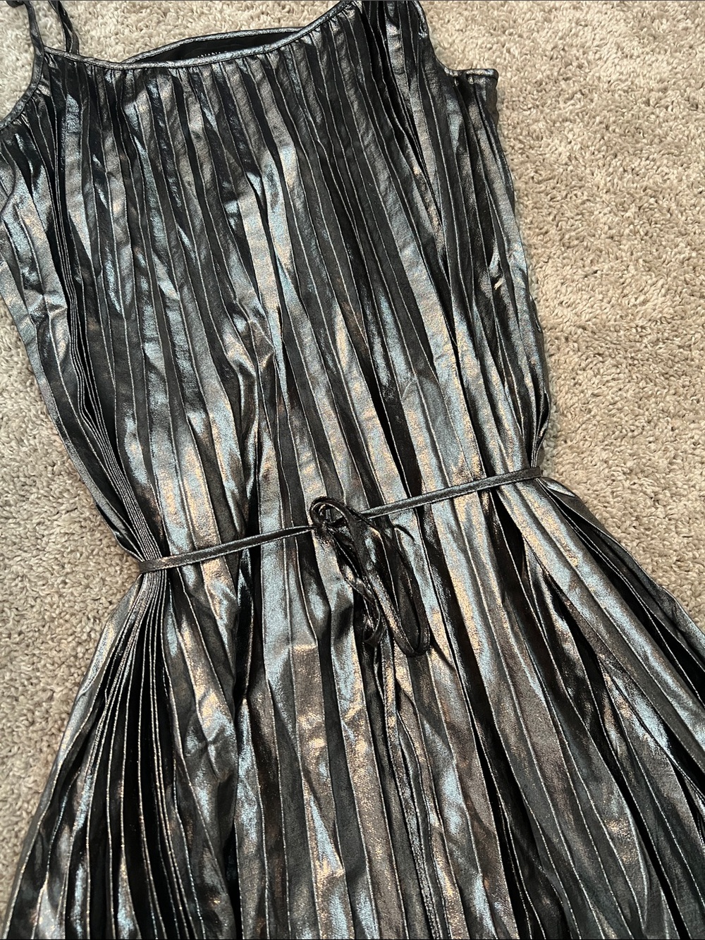 Banana Republic Silver Metallic Pleated Maxi Dress - Picture 5 of 9